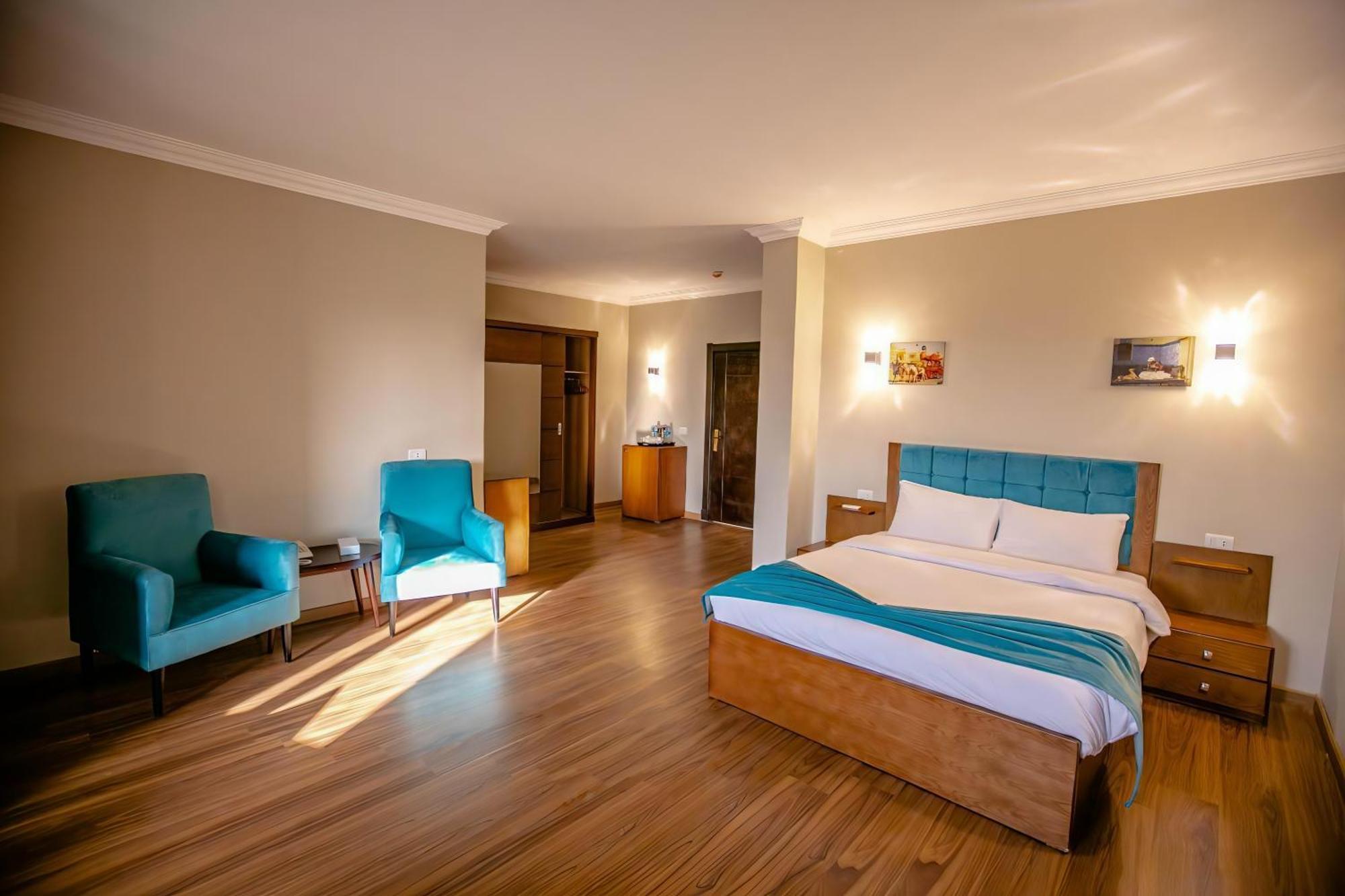 Pyramids Oasis Hotel Kafret el-Gabal Extérieur photo