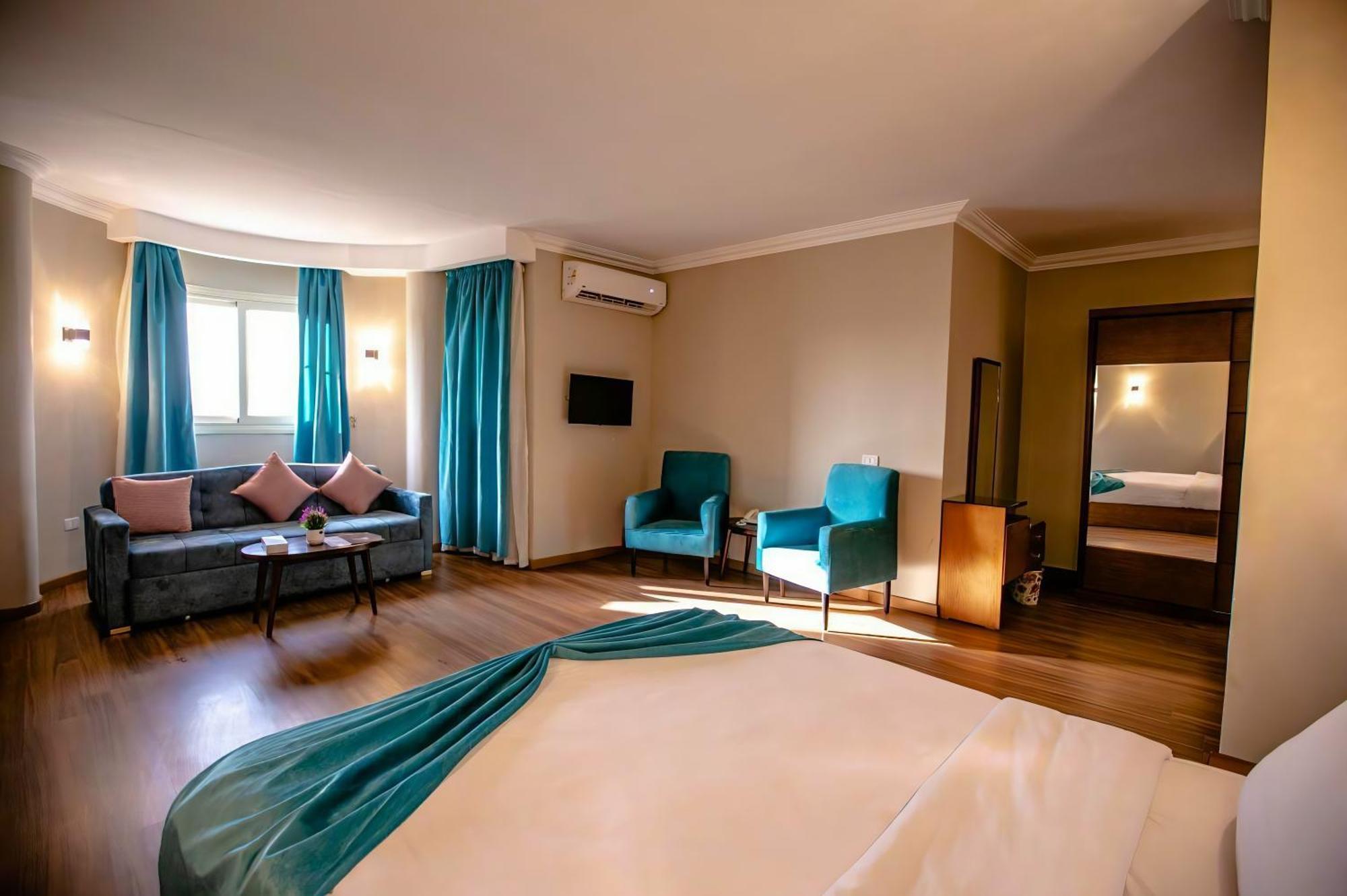 Pyramids Oasis Hotel Kafret el-Gabal Extérieur photo